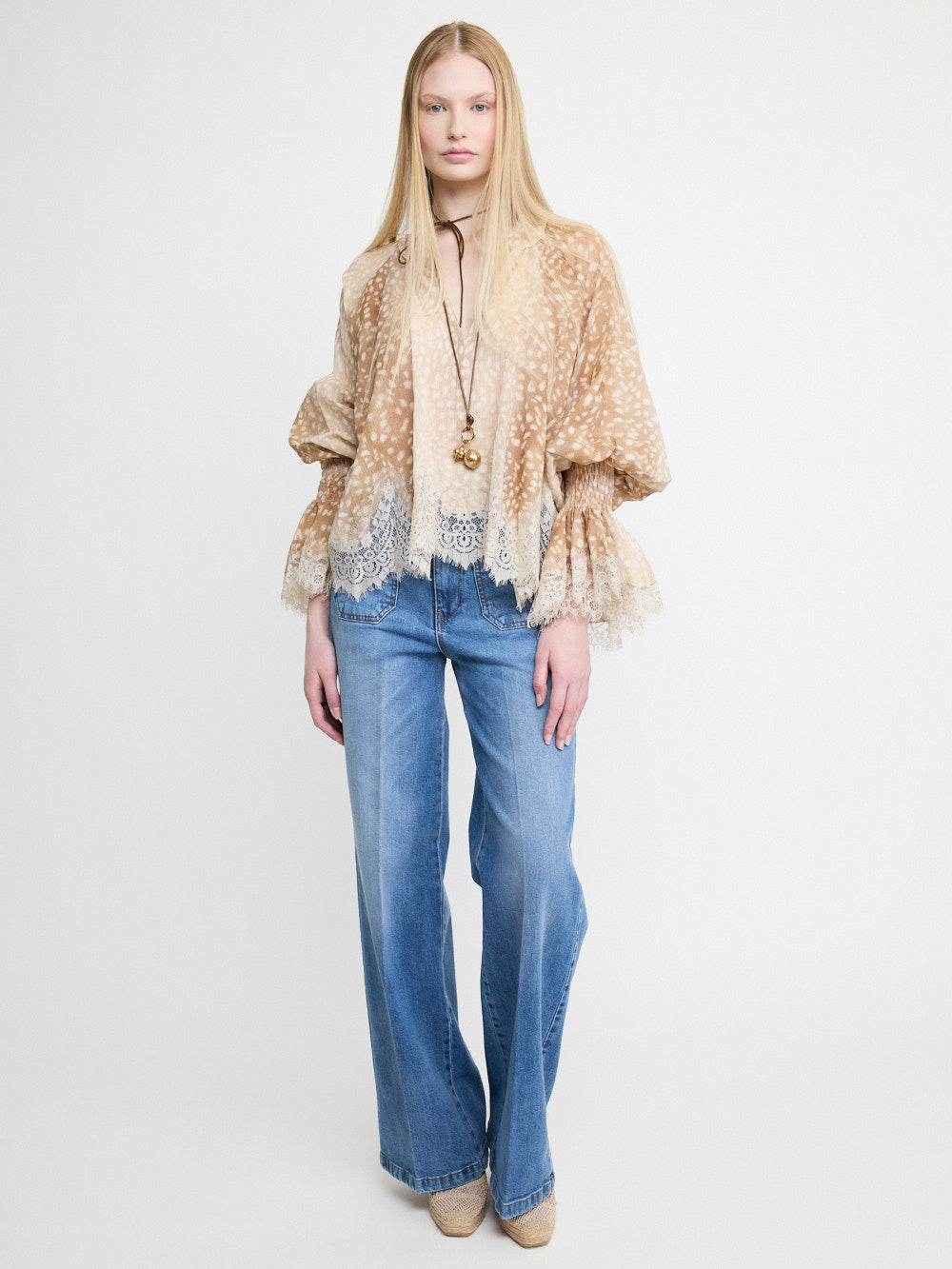 Chemisier bohème en dentelle