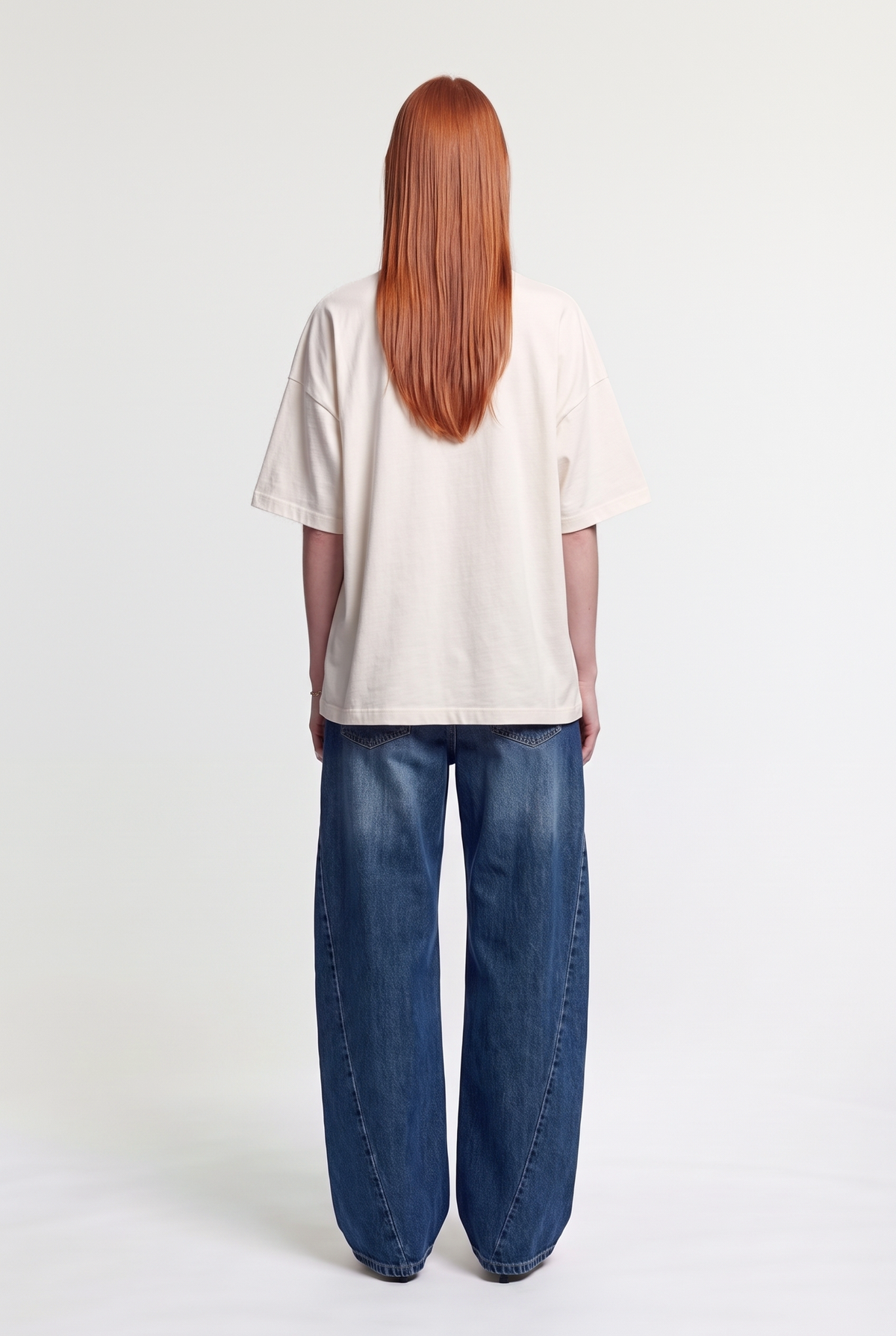 Barrel-leg denim jeans - Blue - styled look, back view