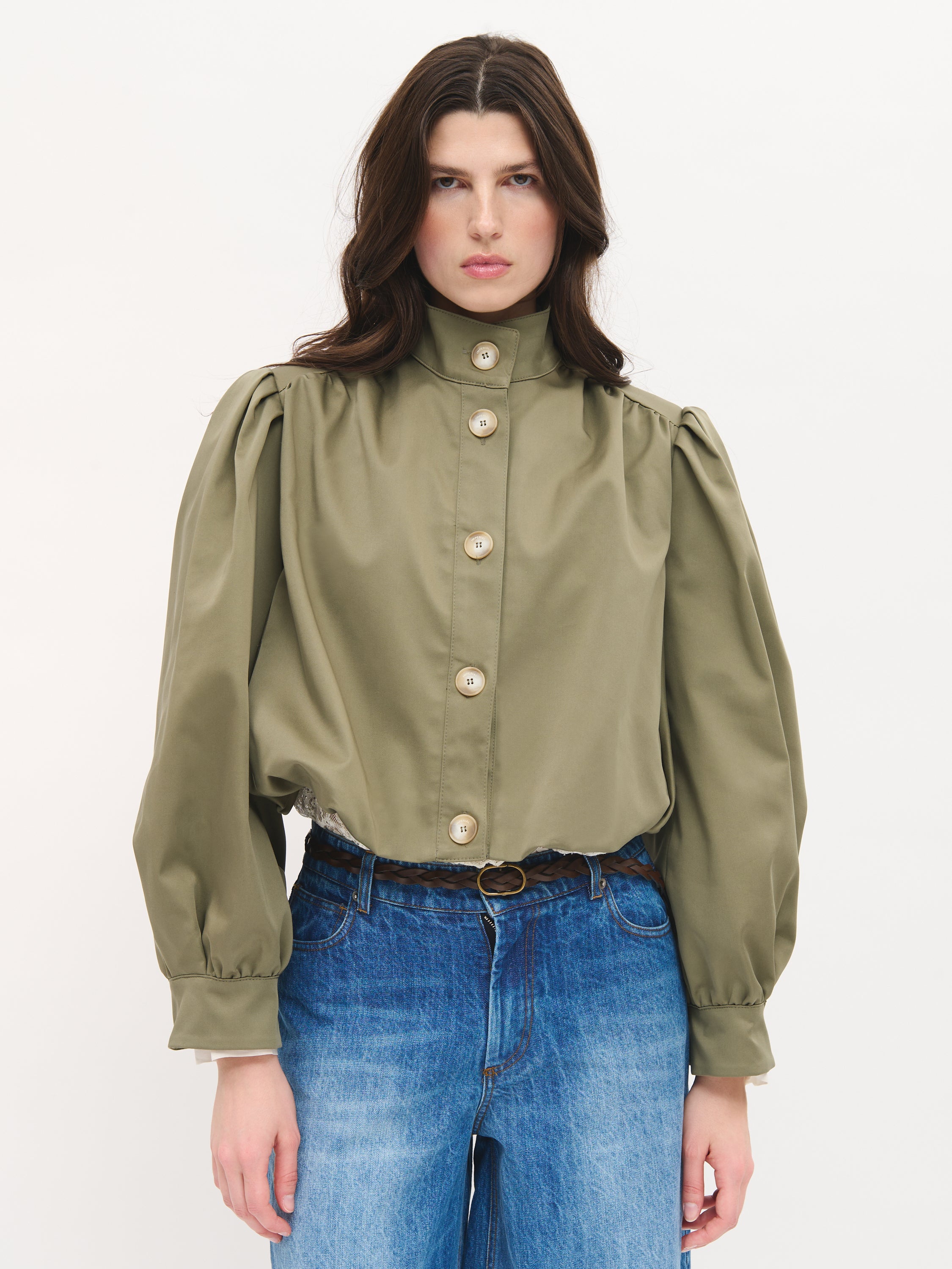 Jacket with puff sleeves