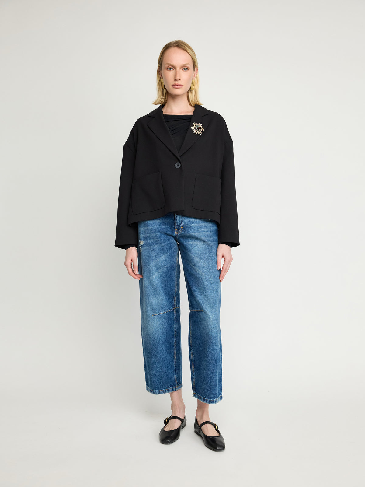 Cropped Tailored Jacket with Removable Brooch - Maska