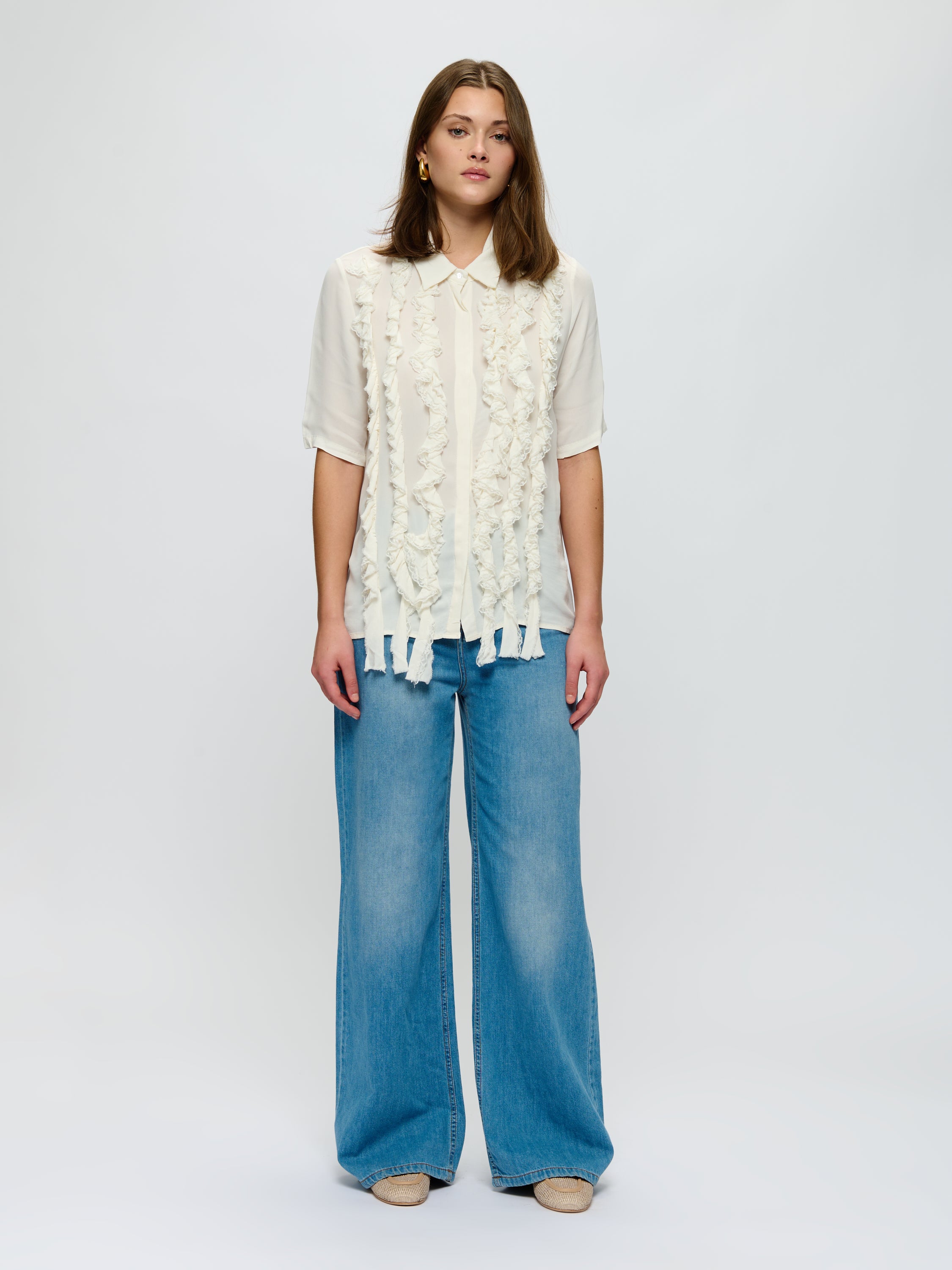 Blouse manches courtes à volants