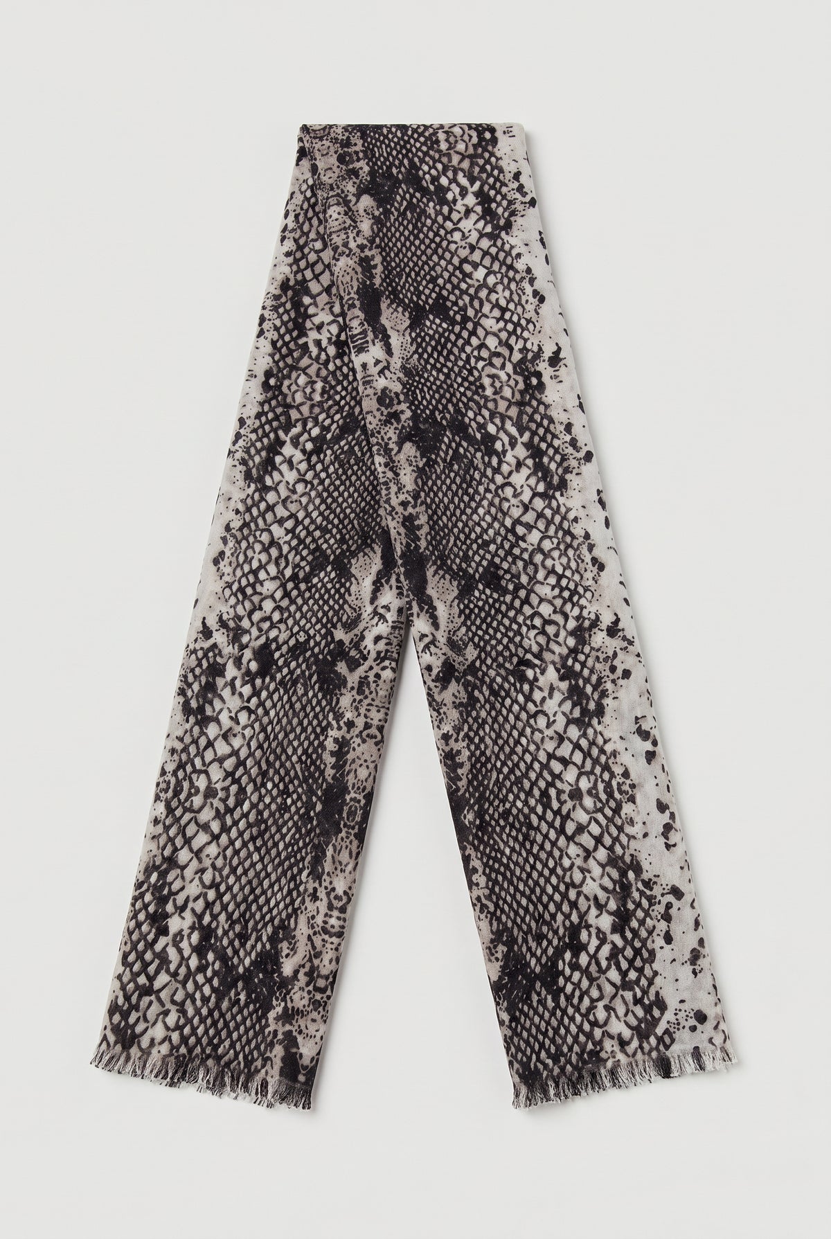 Snake-Print Scarf - Black - Flat lay, long