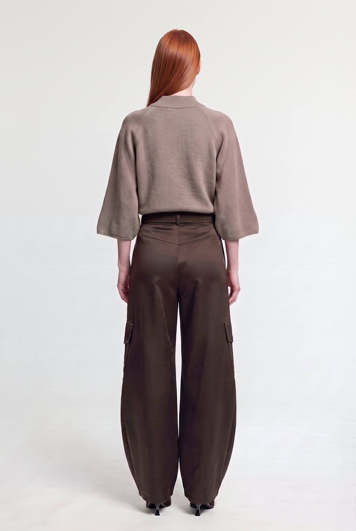 Utility Cargo Pants - Brown - back view